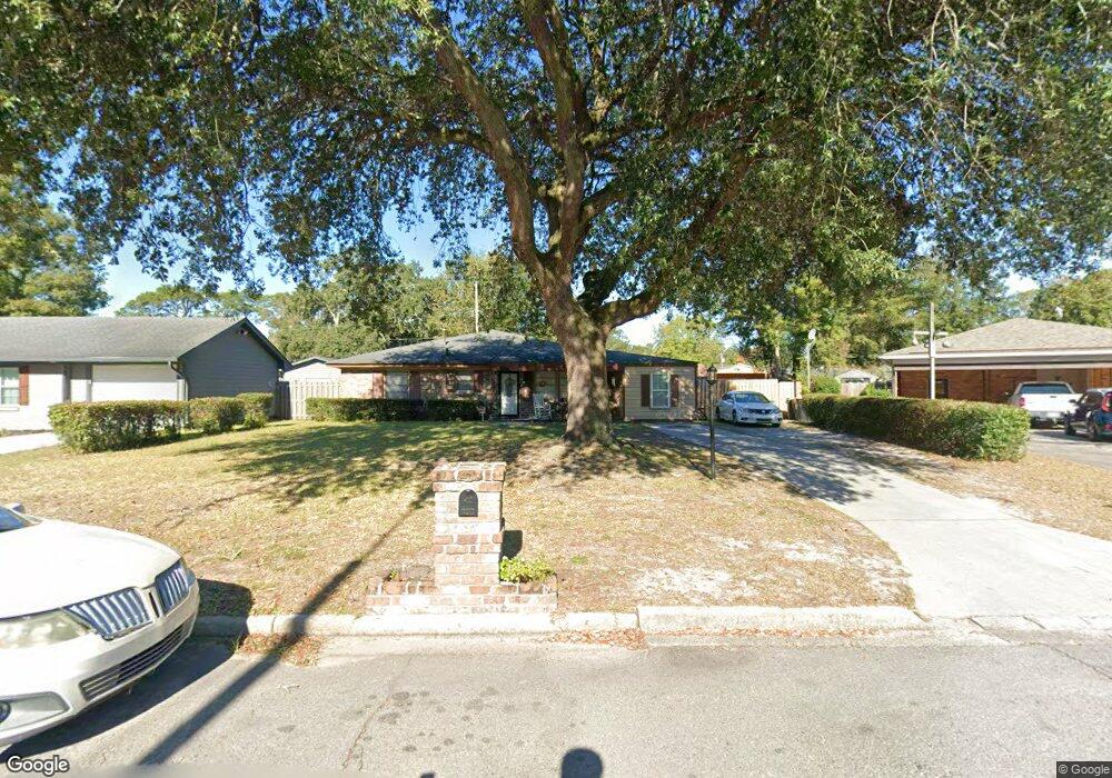 2242 Lorraine Ct, Savannah, GA 31404 - photo 1