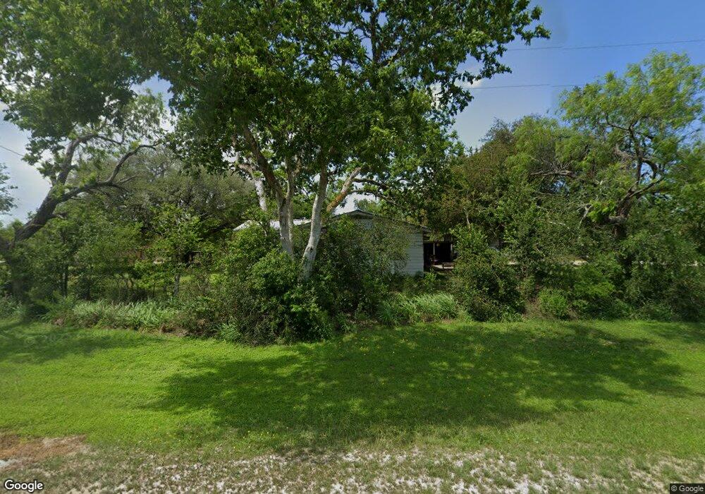 2047 County Road 403, Beeville, TX 78102 - photo 1