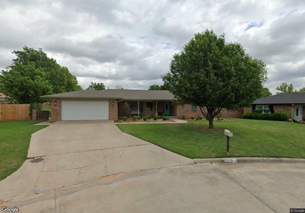 1114 Primrose Ct, Duncan, OK 73533 - photo 1