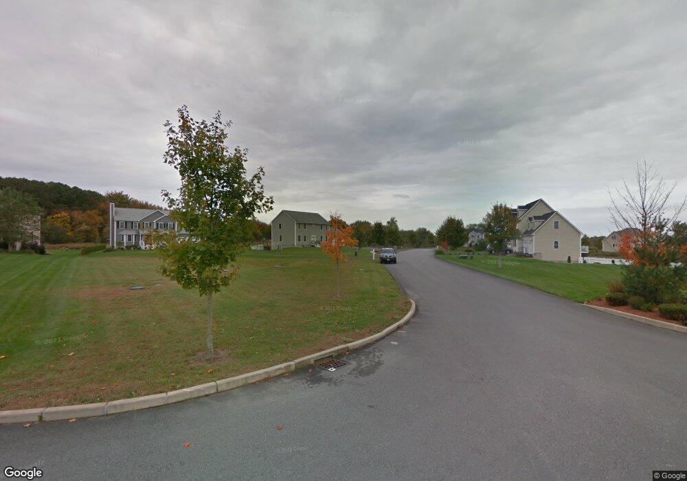 7 Kickemuit Ct, Swansea, MA 02777 - photo 1