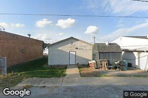 707 W Adelaide Ave, Christopher, IL 62822