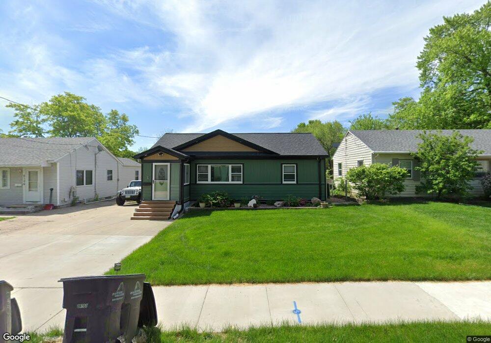 6108 Clark St, Des Moines, IA 50311 - photo 1