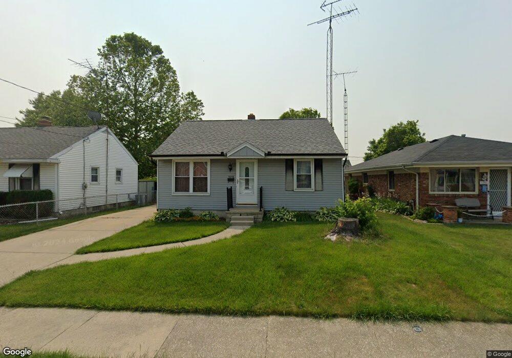 5233 303rd St, Toledo, OH 43611 - photo 1