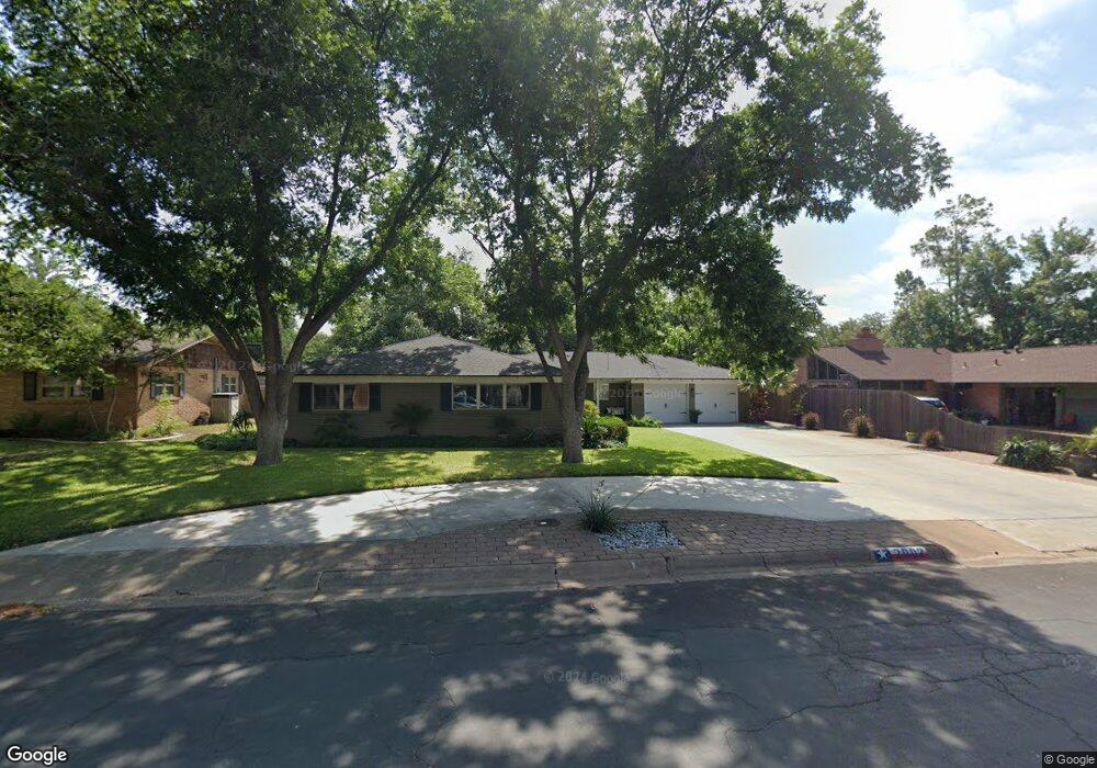 2002 N I St, Midland, TX 79705 - photo 1