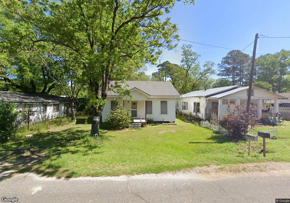 303 Ray St, Pineville, LA 71360 - photo 1
