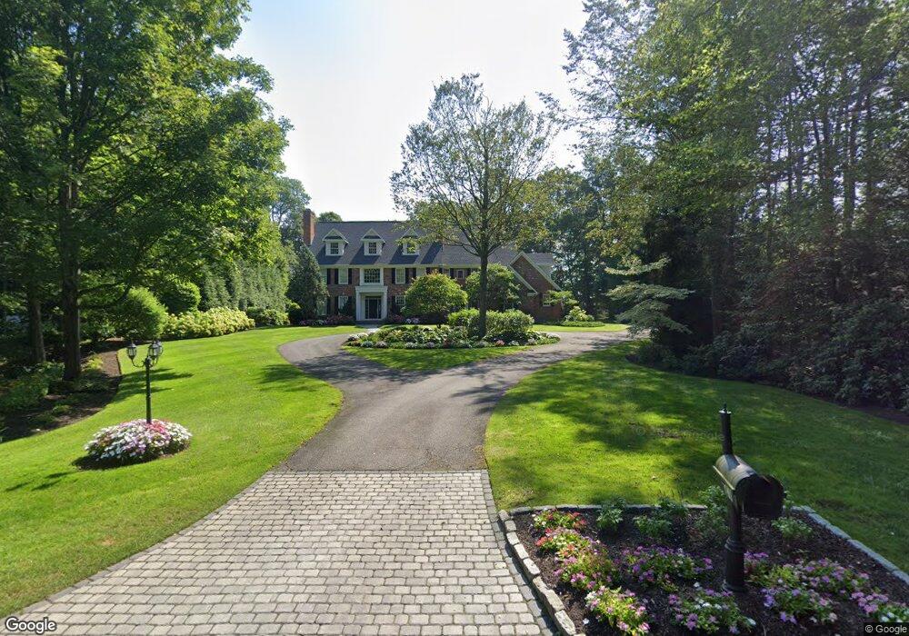 21 Williamsburg Ln, Avon, CT 06001 - photo 1