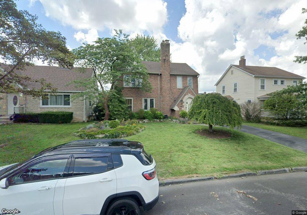 293 S Algonquin Ave, Columbus, OH 43204 - photo 1