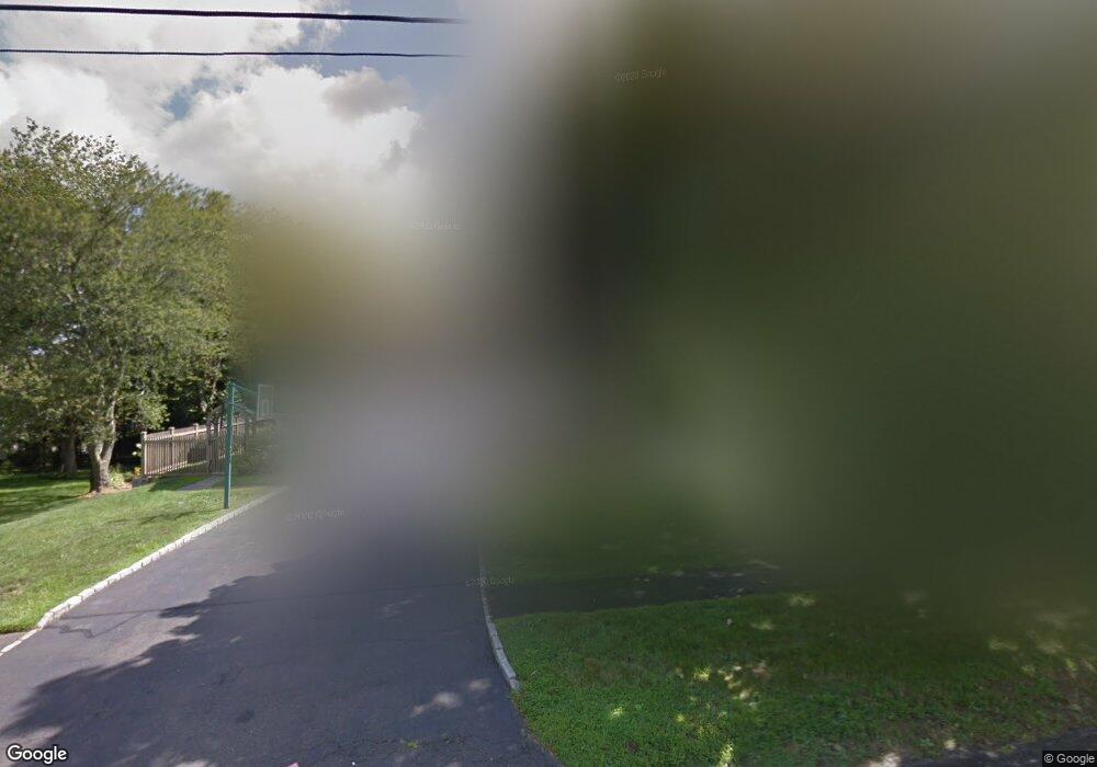 148 Field Crest Rd, New Canaan, CT 06840 - photo 1