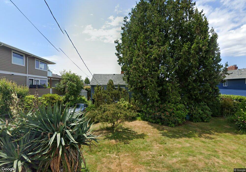 726 6th Ave S, Edmonds, WA 98020 - photo 1