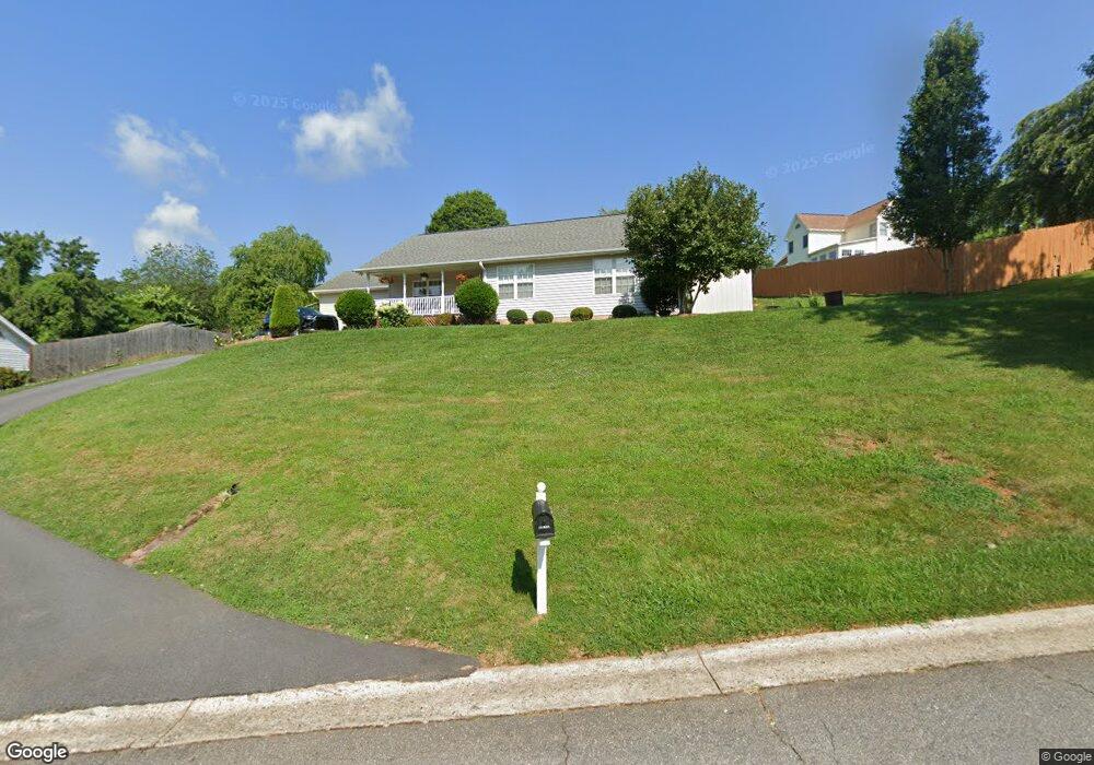 10 Sydney Ln, Asheville, NC 28806 - photo 1