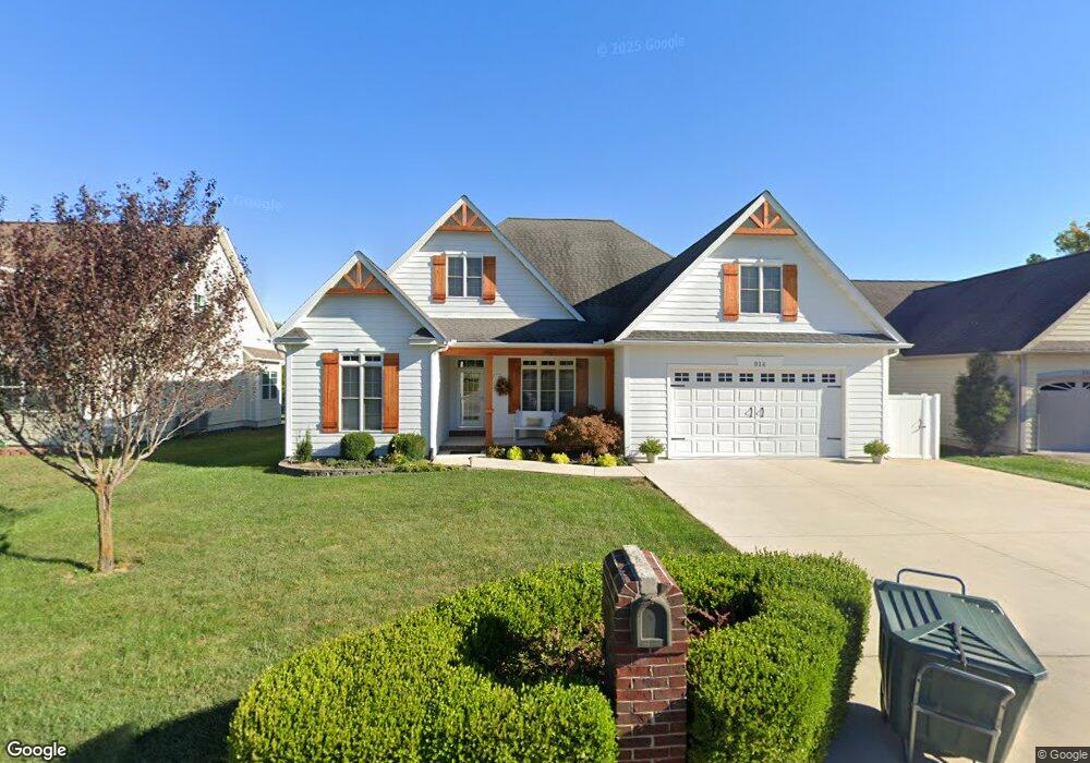 914 Brookside Dr, Rolla, MO 65401 - photo 1