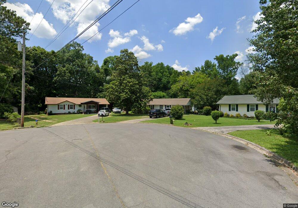 810 Jamestown Ct, Dalton, GA 30721 - photo 1