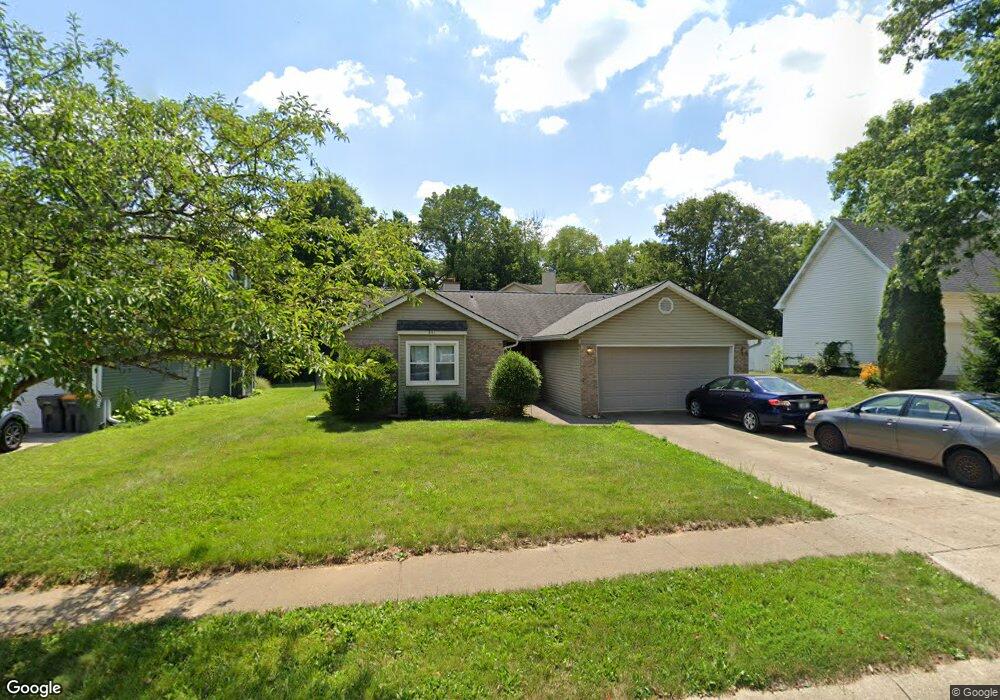 841 W Rosewood Dr, Bloomington, IN 47404 - photo 1