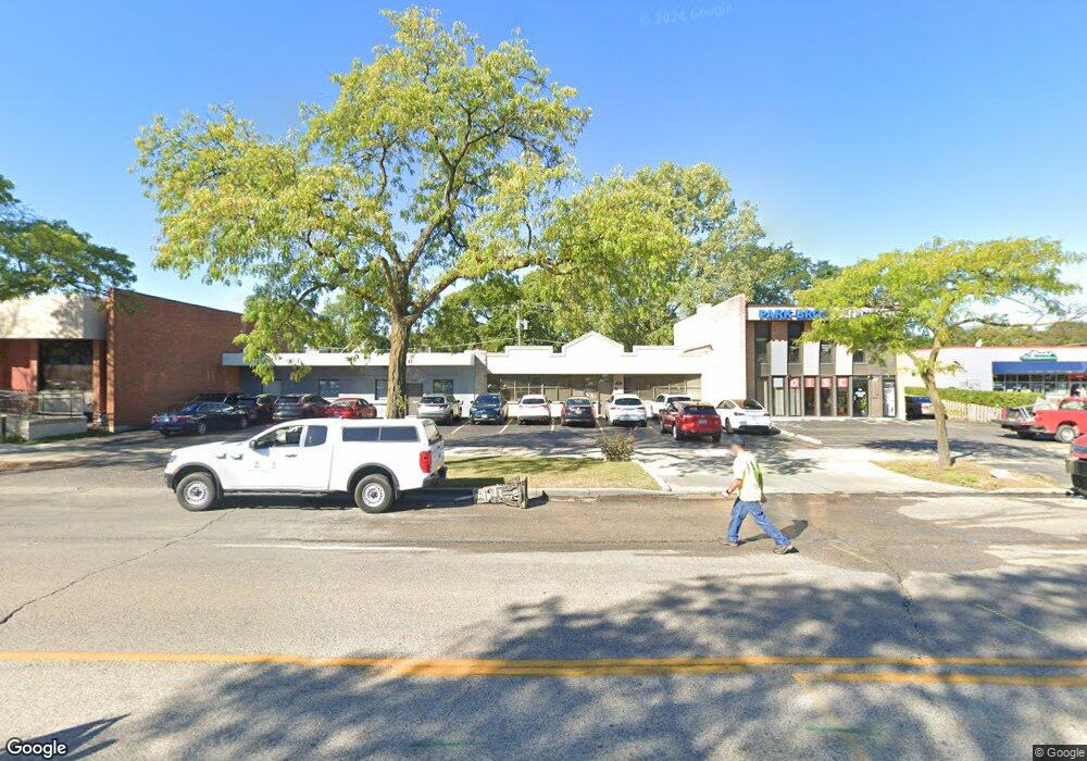 236 Waukegan Rd, Glenview, IL 60025 - photo 1