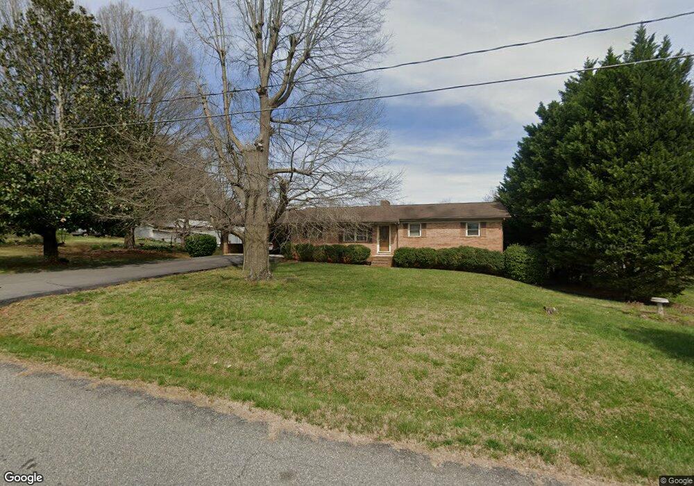 119 Strawberry Ln, Statesville, NC 28625 - photo 1