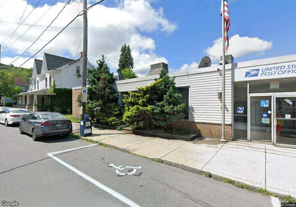 14 Tunnel St unit 16, Lansford, PA 18232 - photo 1