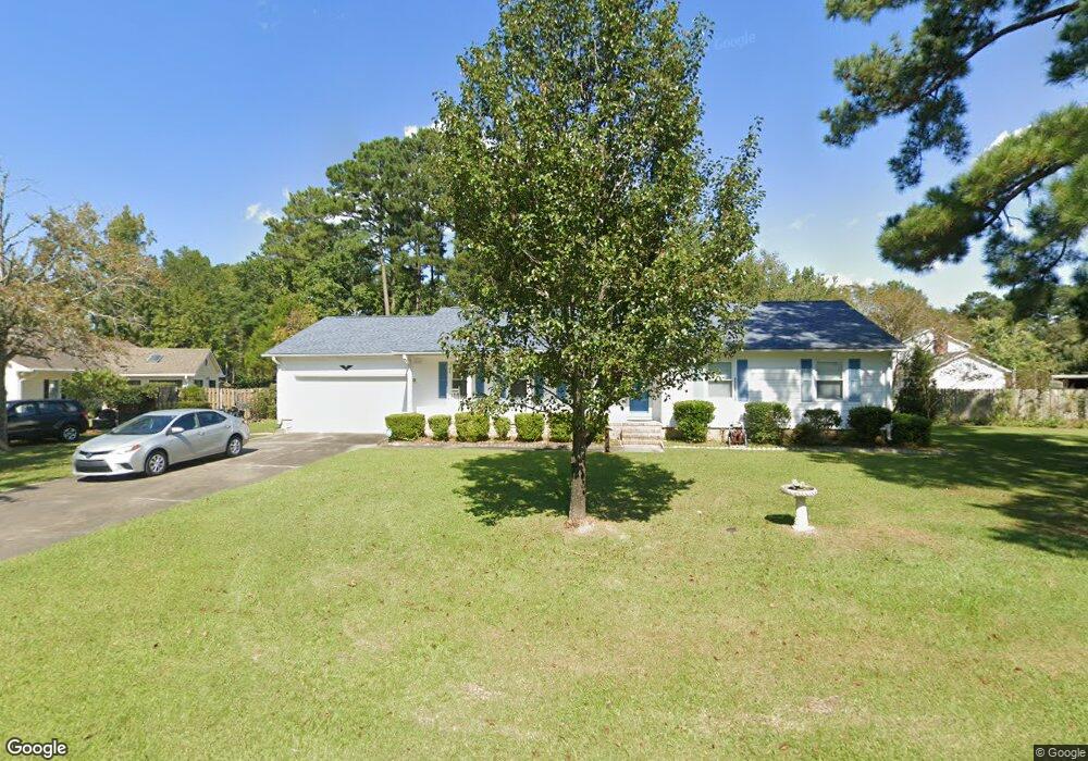 402 Scotsdale Dr, Jacksonville, NC 28546 - photo 1
