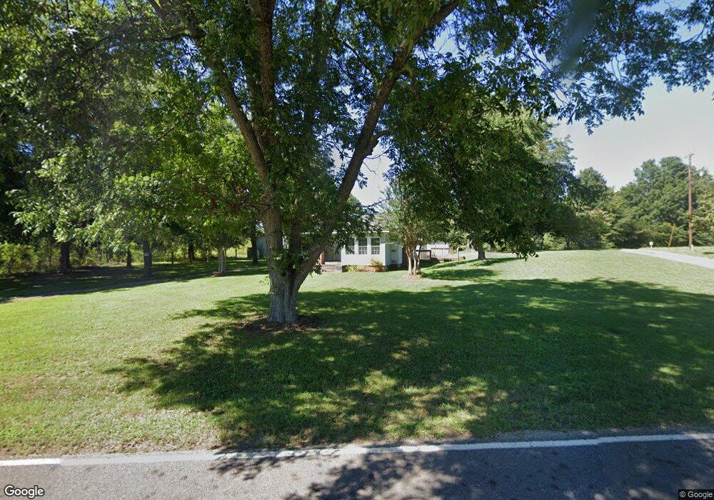 1062 Elmwood Rd, Statesville, NC 28625 - photo 1