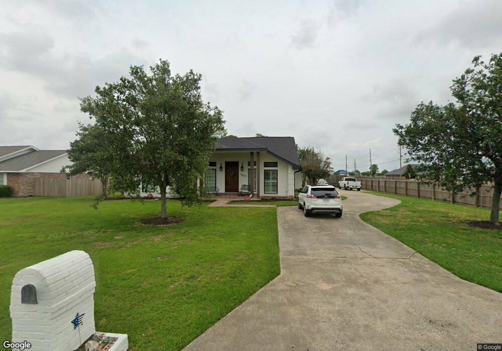 1802 Deepwoods Dr, Lake Charles, LA 70605 - photo 1