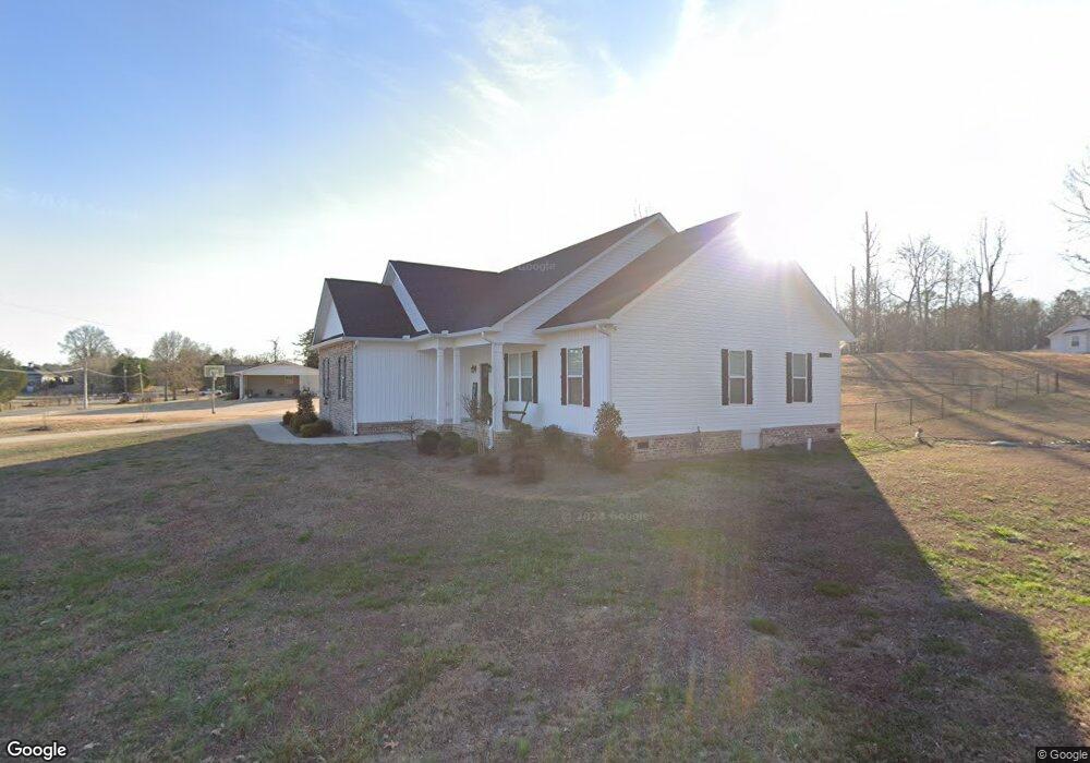 200 Camelot Cir NW, Calhoun, GA 30701 - photo 1