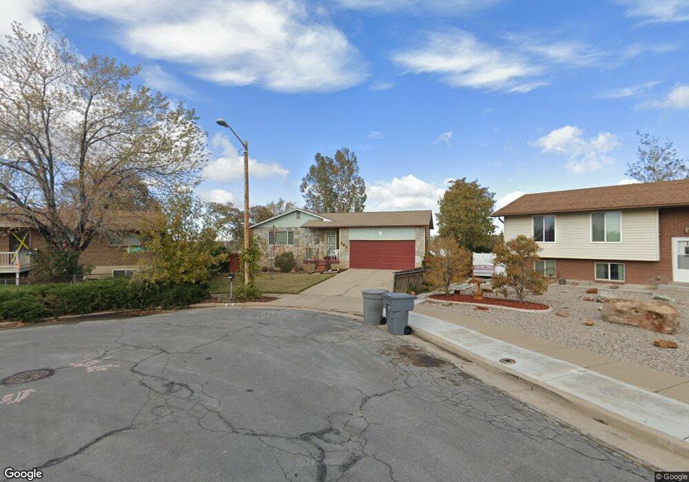 307 Maple Dr, North Salt Lake, UT 84054 - photo 1