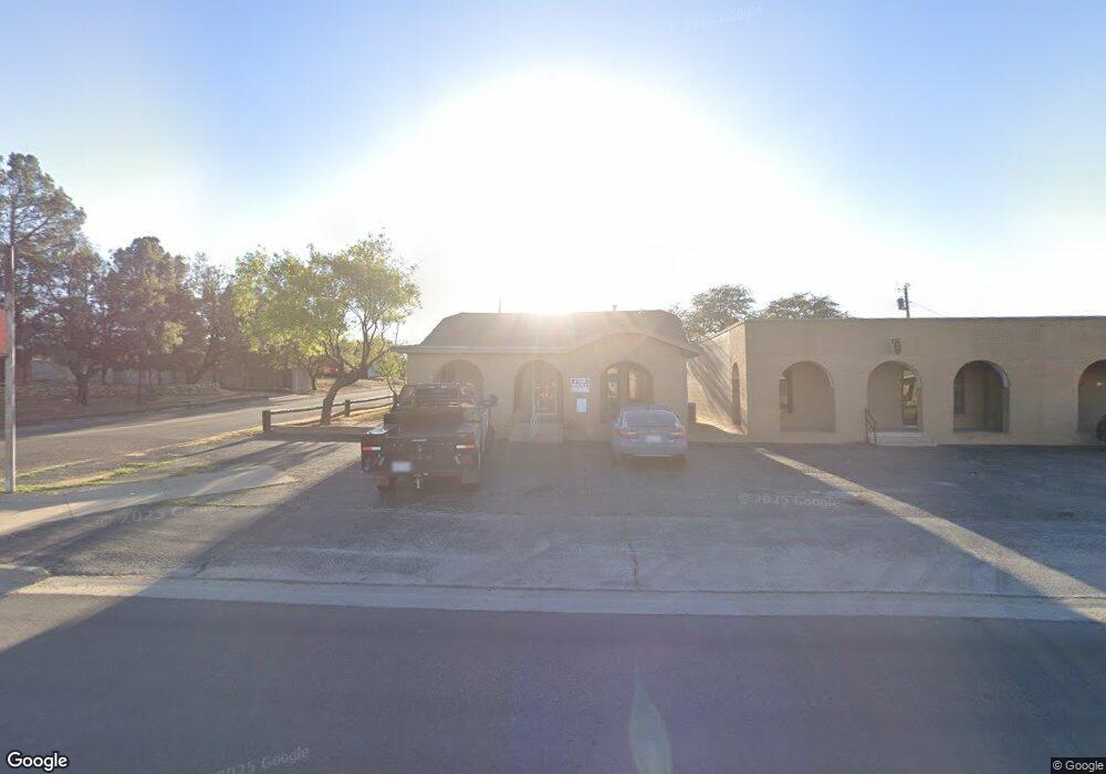 618 S Gregg St, Big Spring, TX 79720 - photo 1