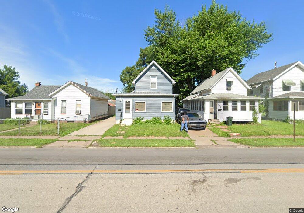 1524 N Marquette St, Davenport, IA 52804 - photo 1