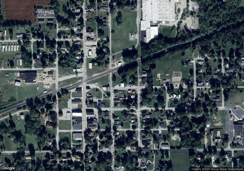 105 E Washington St unit 1, Andrews, IN 46702 - photo 1