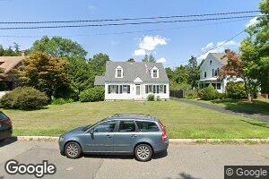 7 Euclid Ave, Kingston, NJ 08528