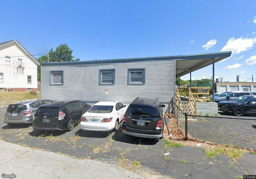 42 Samuel Ave, Pawtucket, RI 02860 - photo 1