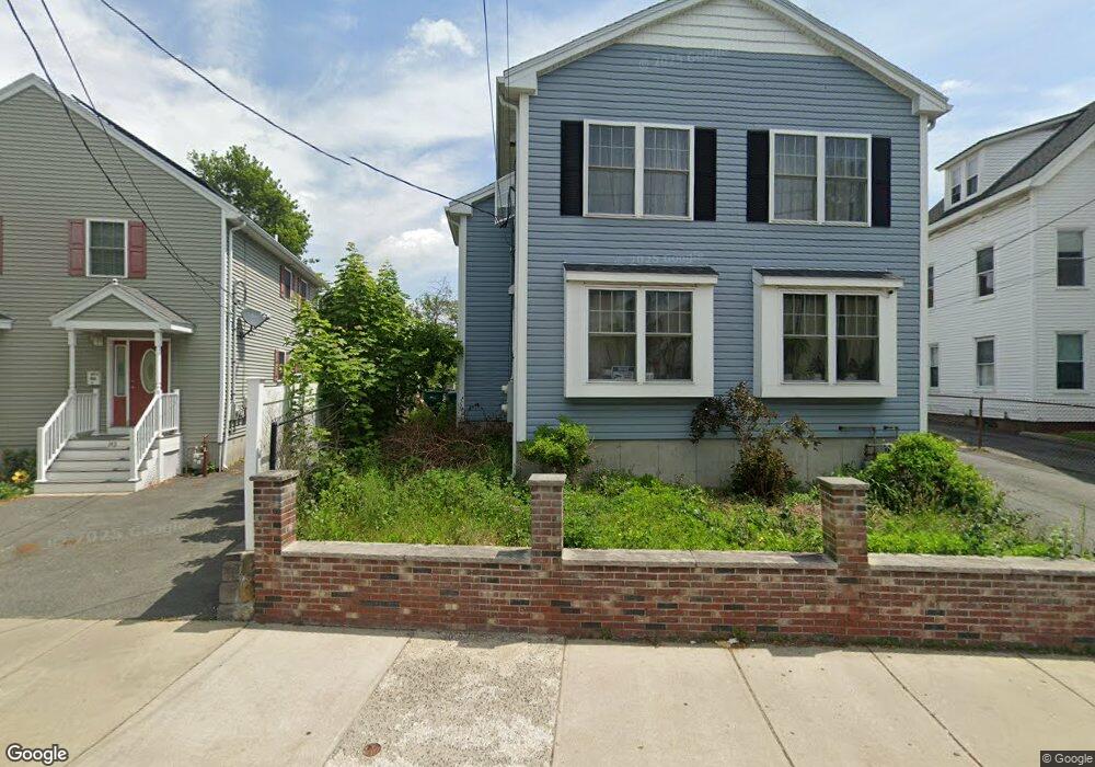 137 Chestnut St, Lynn, MA 01902 - photo 1