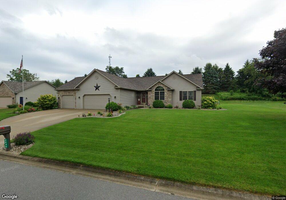 848 E Sportsman Ln, La Porte, IN 46350 - photo 1