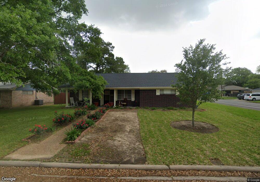 2929 Del Monte Ave, Bay City, TX 77414 - photo 1