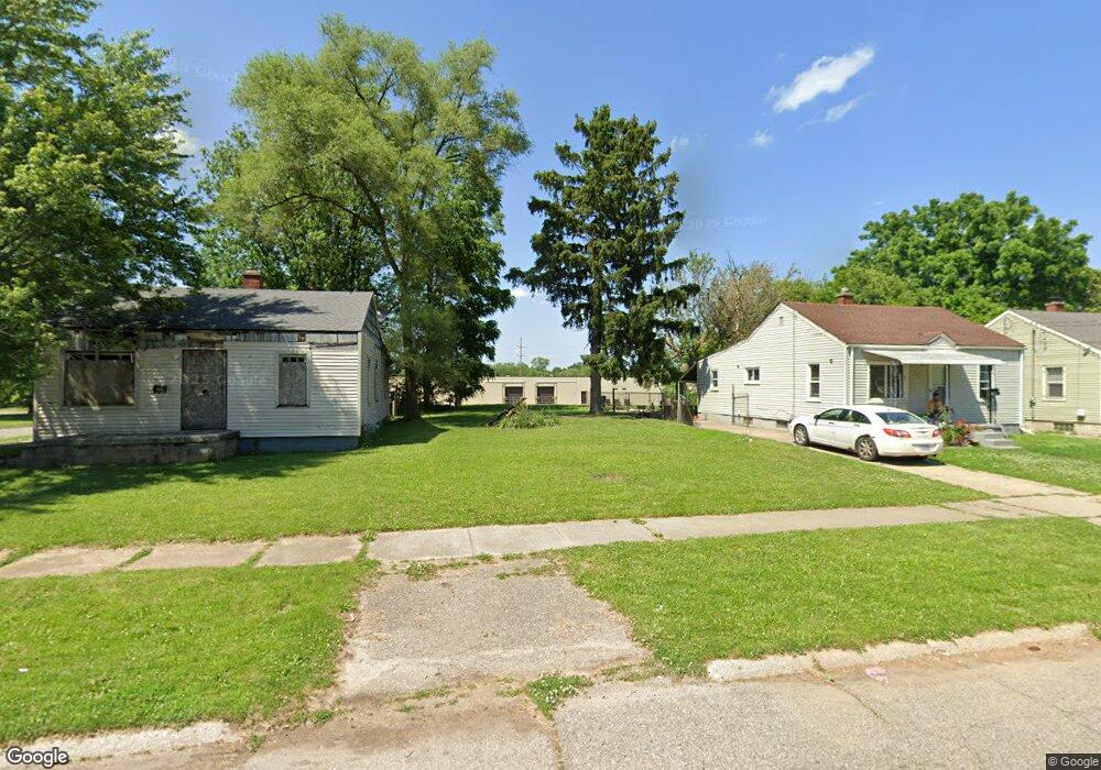 650 Barrie Ave, Flint, MI 48507 - photo 1
