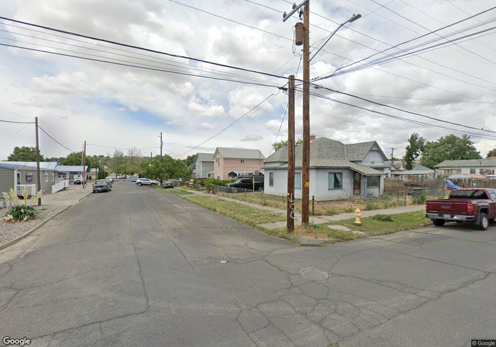 520 SW 6th St, Pendleton, OR 97801 - photo 1