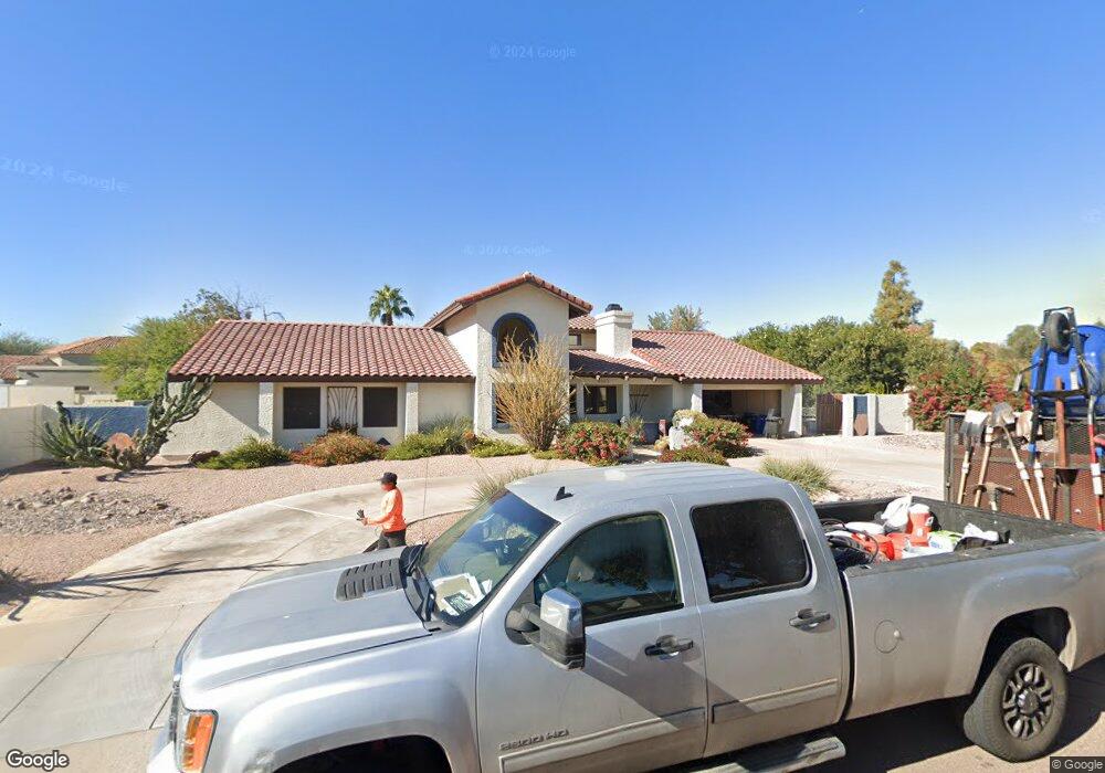 8802 S Lakeshore Dr, Tempe, AZ 85284 - photo 1