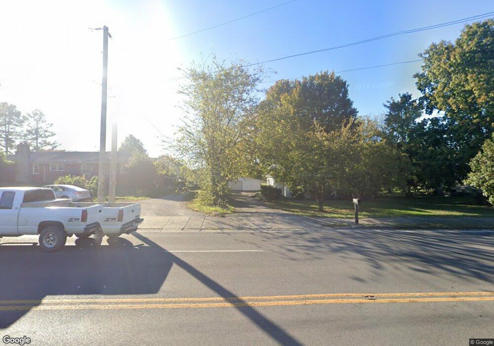 1208 S Cannon Blvd, Shelbyville, TN 37160 - photo 1