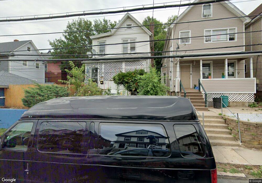 141 Nicholas Ave, Staten Island, NY 10302 - photo 1