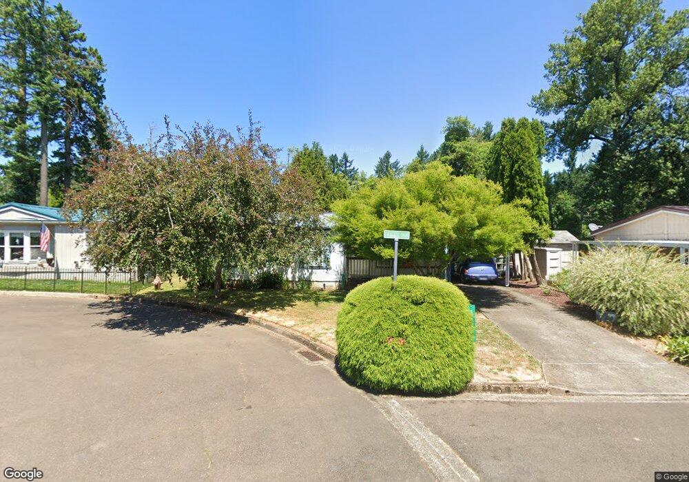 11677 Falcon Ct NE, Aurora, OR 97002 - photo 1