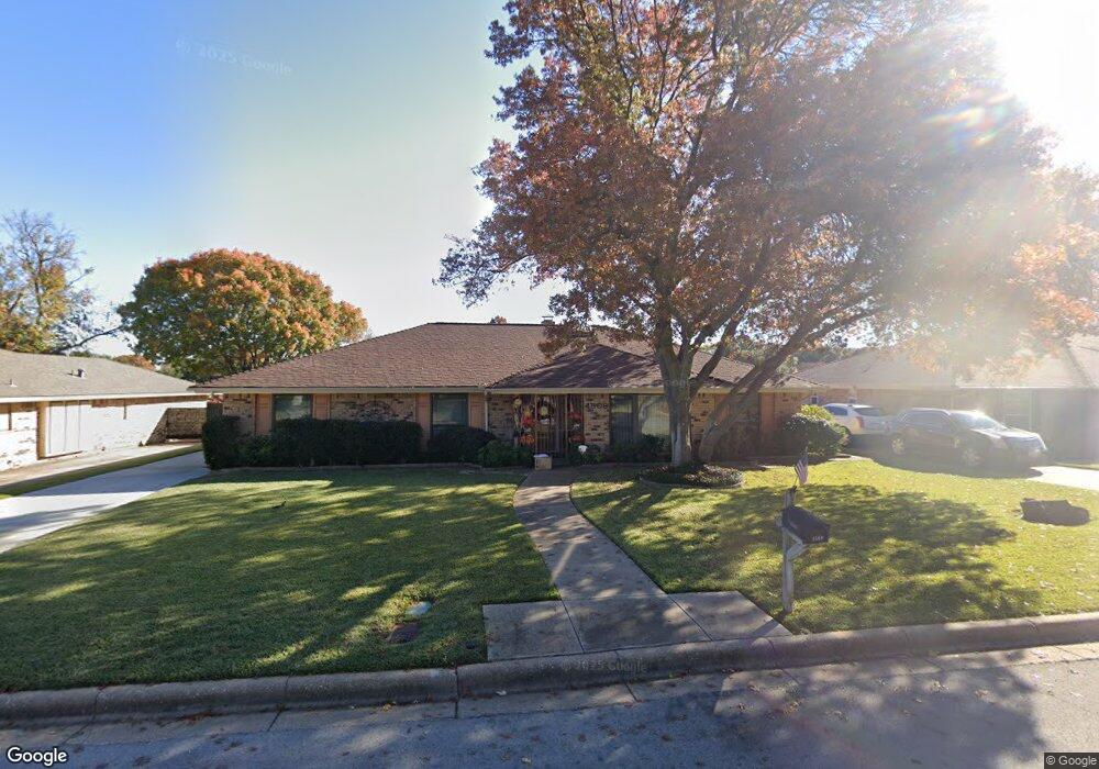 4509 Cinnamon Hill Dr, Fort Worth, TX 76133 - photo 1