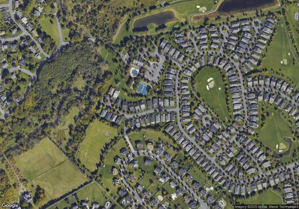 7049 Queenscourt Ln unit I56, Macungie, PA 18062 - photo 1