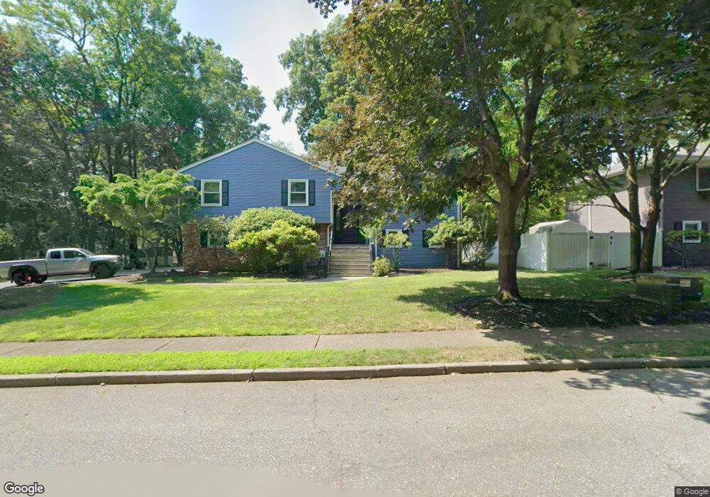 18 Gateway Ct, Waldwick, NJ 07463 - photo 1