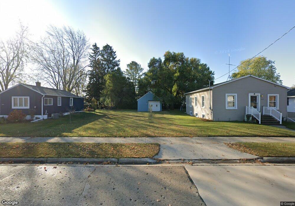 2727 12th St, Two Rivers, WI 54241 - photo 1