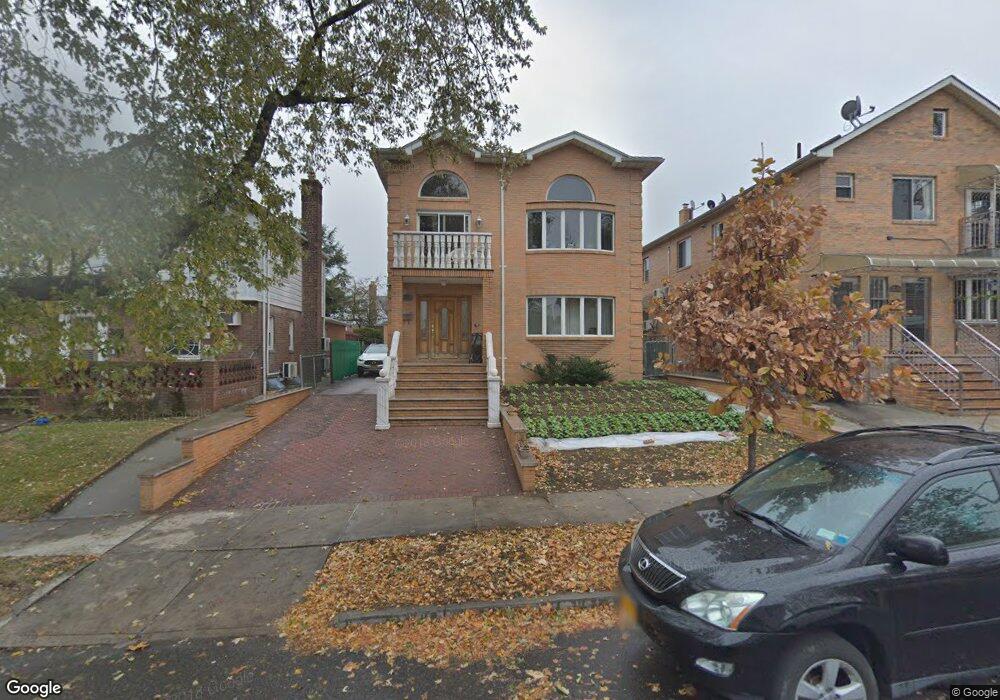 5741 157th St, Flushing, NY 11355 - photo 1