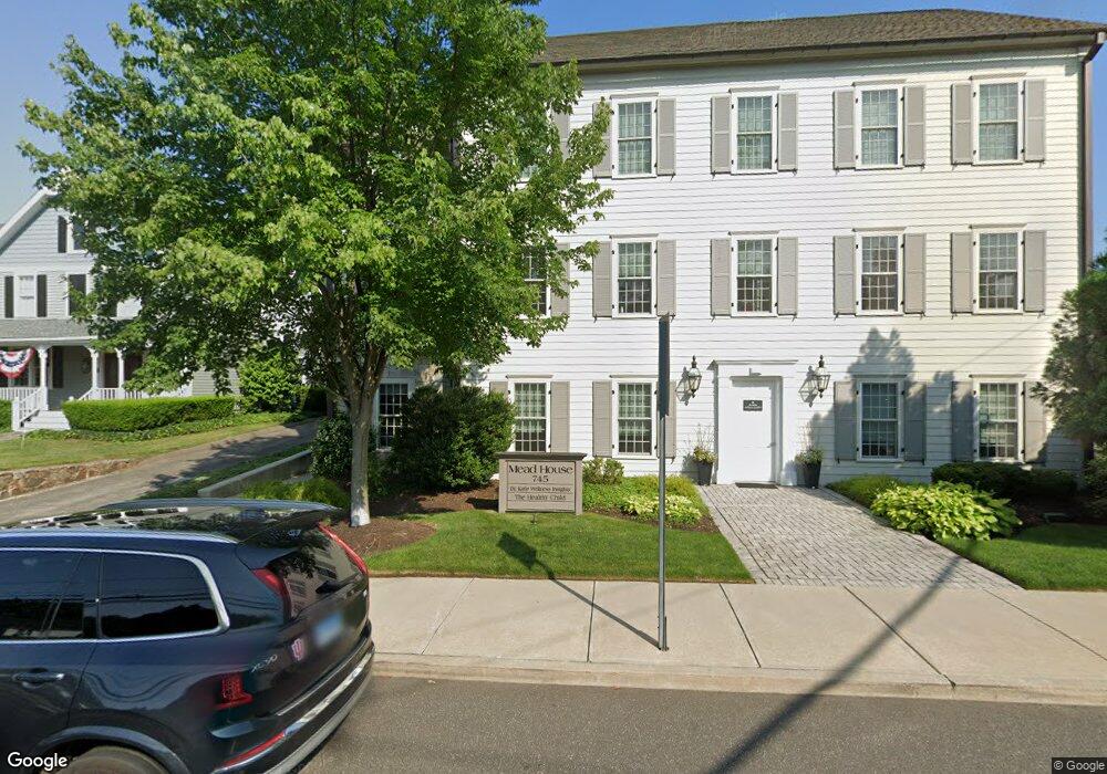 745 Boston Post Unit 204 Rd unit 204, Darien, CT 06820 - photo 1