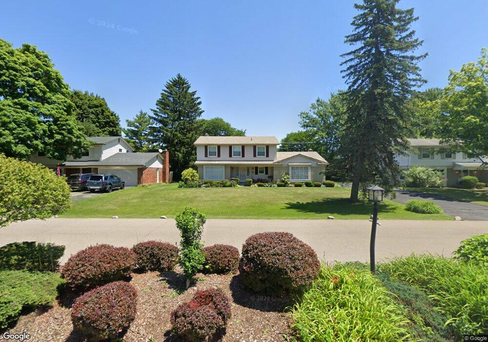 6525 Heather Heath, West Bloomfield, MI 48322 - photo 1