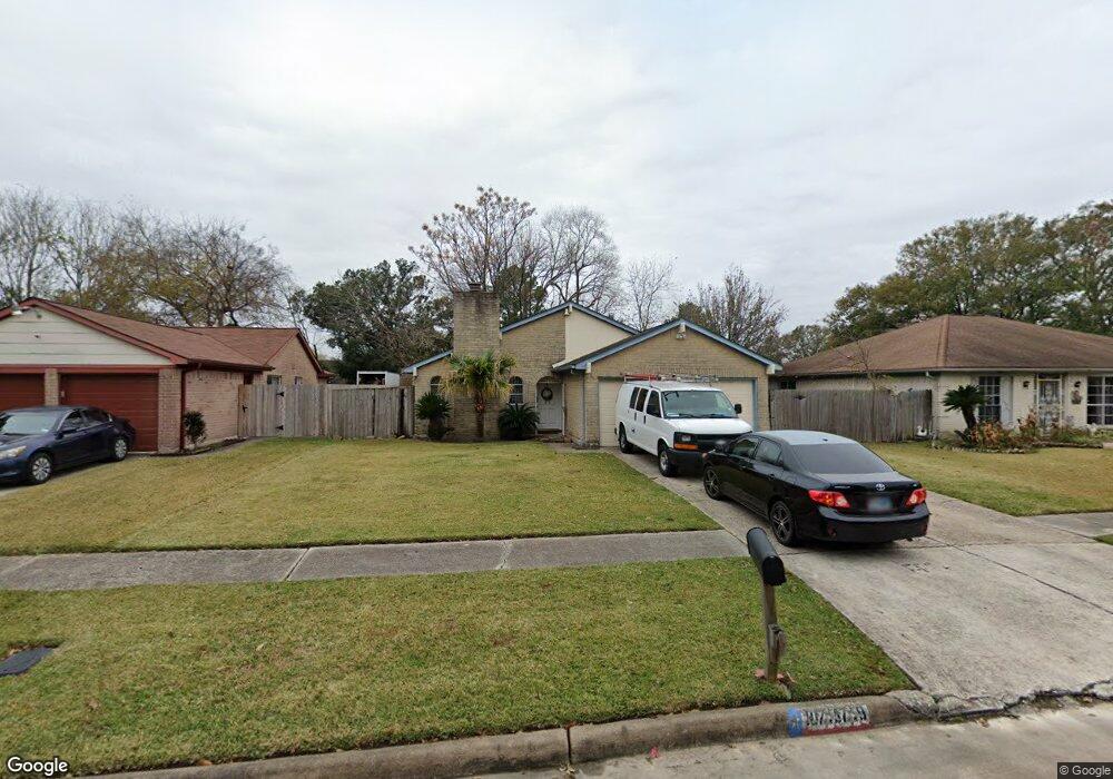 10719 Misty River Dr, Houston, TX 77086 - photo 1
