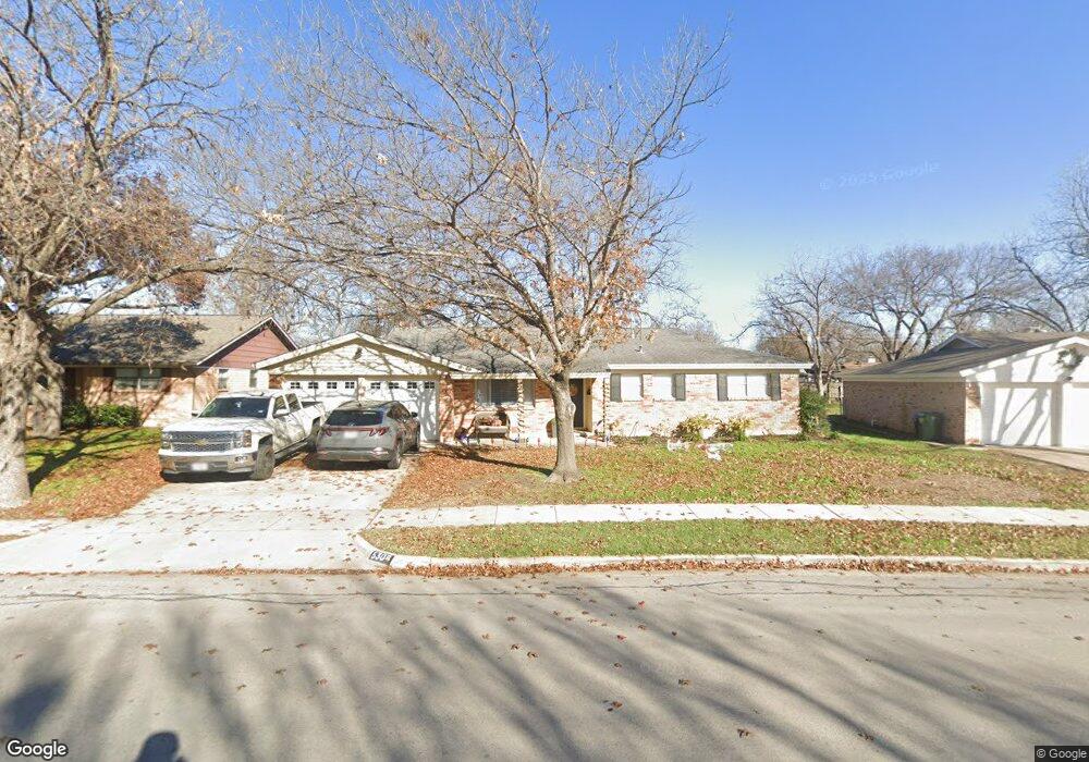 5308 Susan Lee Ln, North Richland Hills, TX 76180 - photo 1