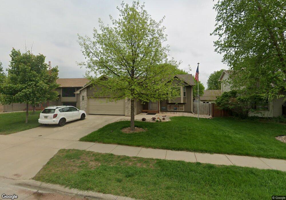 2604 S Alpine Ave, Sioux Falls, SD 57110 - photo 1