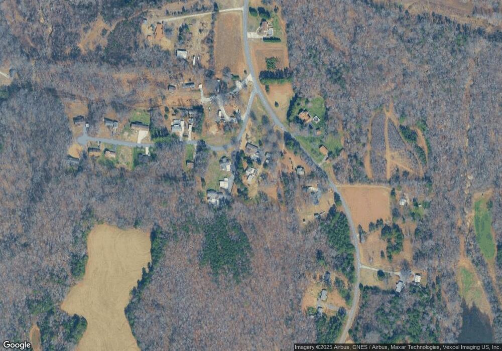 346 Shiloh Rd, Statesville, NC 28677 - photo 1